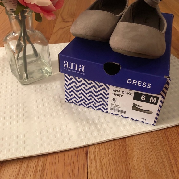 grey flats with ankle strap - Picture 2 of 5